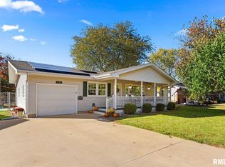 1105 N Manning Dr, Chillicothe, IL