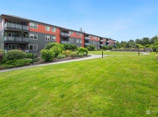 7001 Sand Point Way NE UNIT C205, Seattle, WA