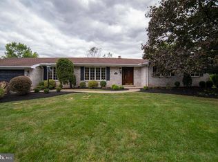 1811 Church Rd, Hummelstown, PA 17036