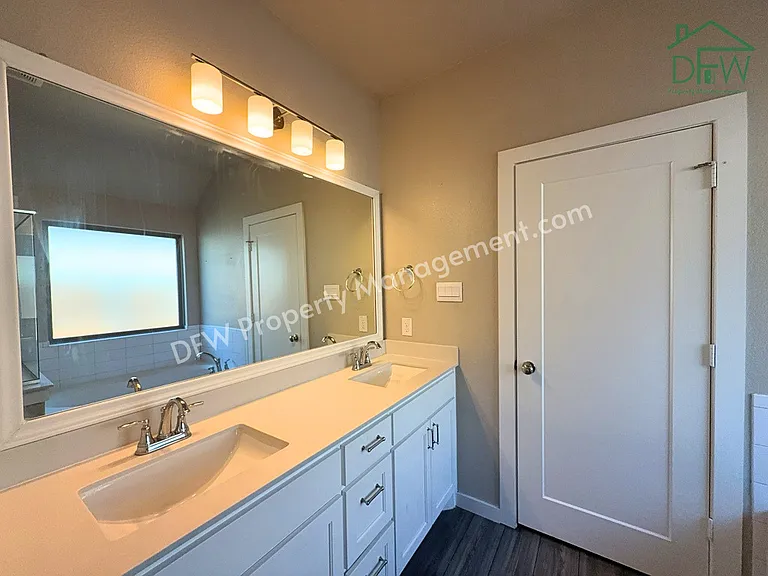 2508 Shakopee St — Photo 11