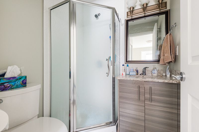 Richmond Townhouse for rent - 3 Bedrooms — photo 9