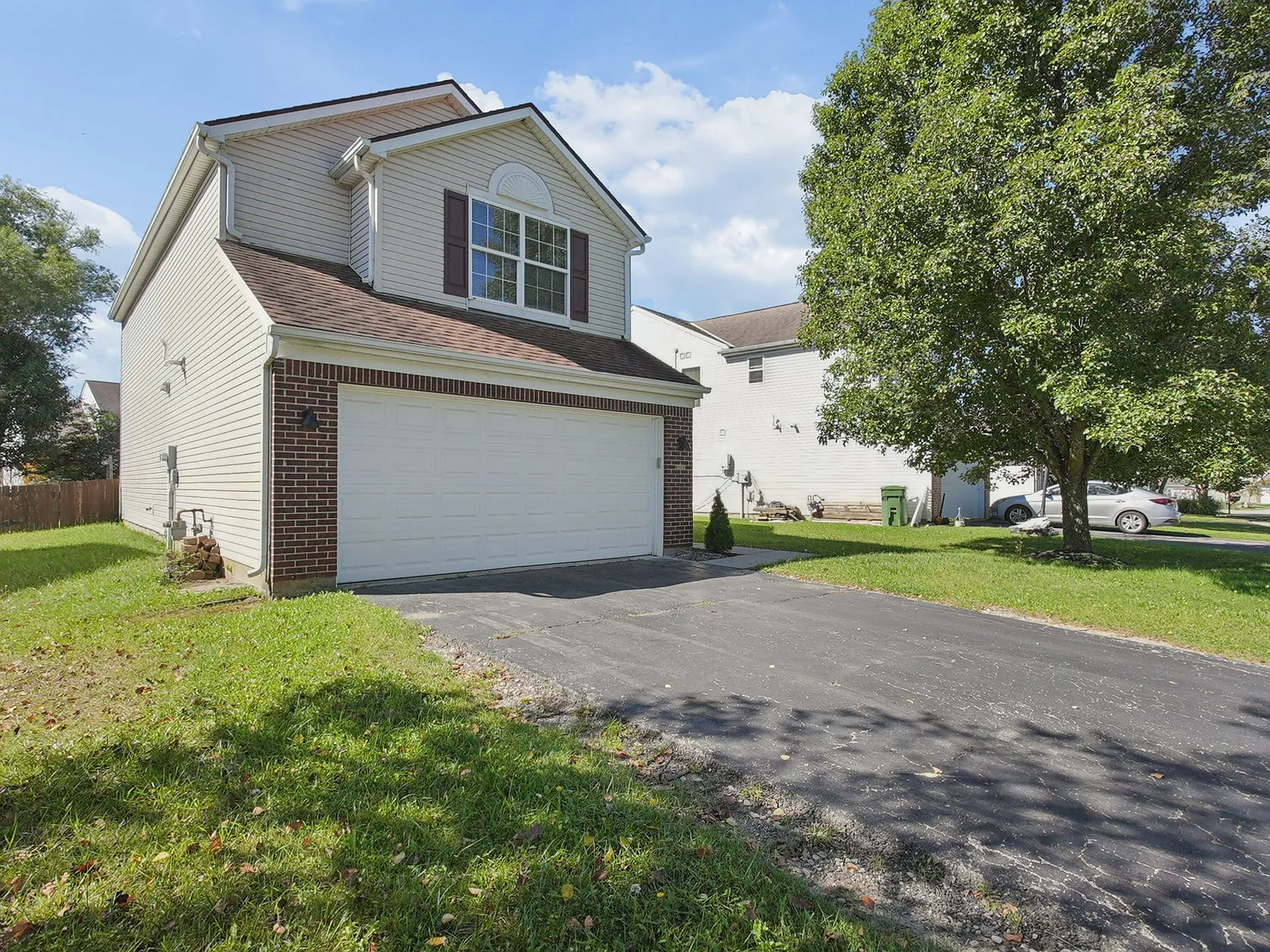 3 bed, 2.5 bath, 1775 sqft, $2,250 — Photo 3