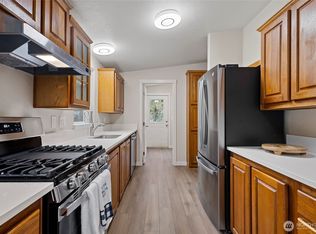 196 Harrington Rd #A, Coupeville, WA 98239