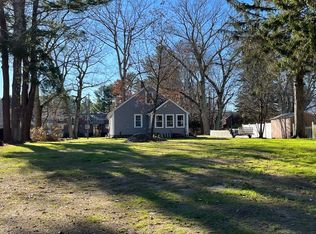 13-13R Point Pleasant Ave, Webster, MA 01570