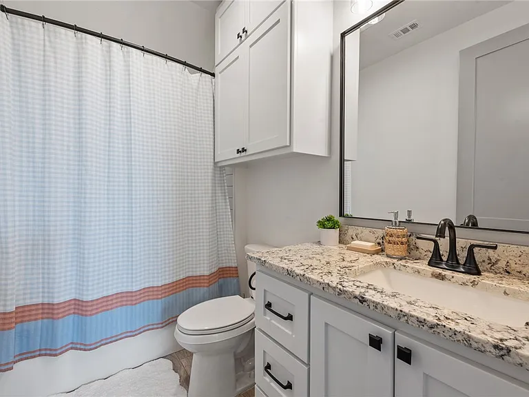 9974 Hidden Pond Dr — Photo 18