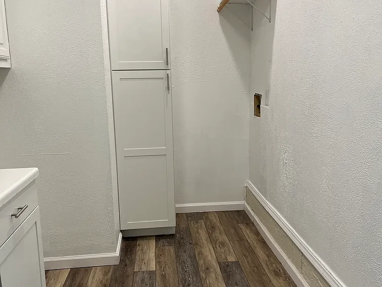 512 Beacon Ave — Photo 10