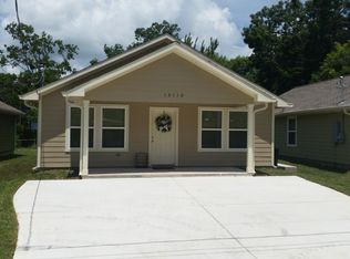 12110 12th St, Santa Fe, TX 77510