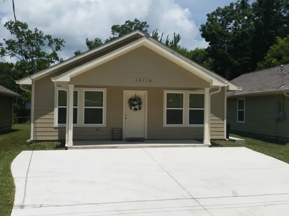 12110 12th St, Santa Fe, TX 77510