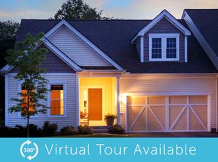 642 Championship Dr, Oxford, CT 06478