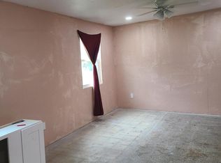 325 Silver Beach Rd, Riviera Beach, FL 33403