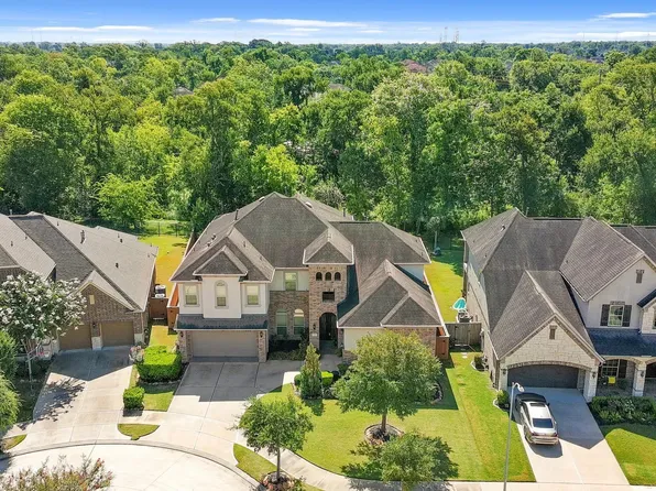 5107 Rowley Falls Ln, Sugar Land, TX 77479