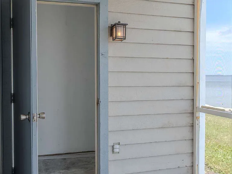 7020 N Highway 1 #102 — Photo 30