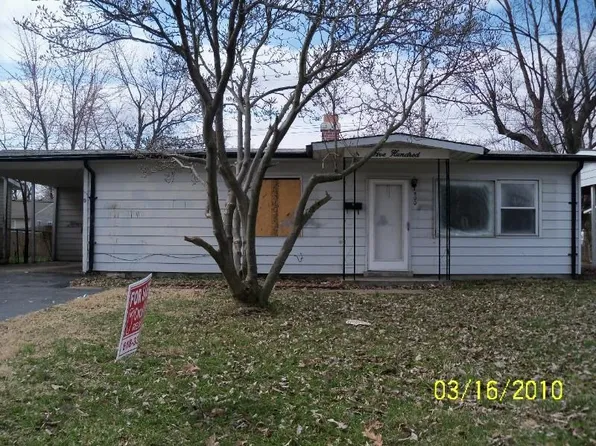 500 Saint Thomas Ln, Cahokia, IL 62206