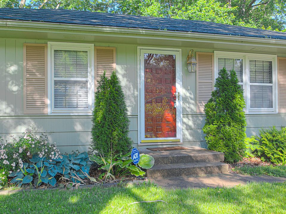 1st image of 11710 Fremont Ave