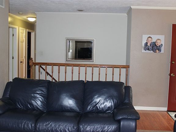 3rd image of 54559 Princess Ave