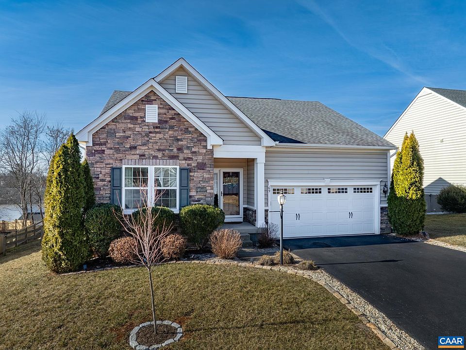 1st image of 69 Ridgemont Rd