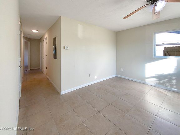 5th image of 2032 KUSAIE Drive