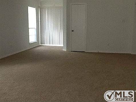 5th image of 6409 Claire Dr