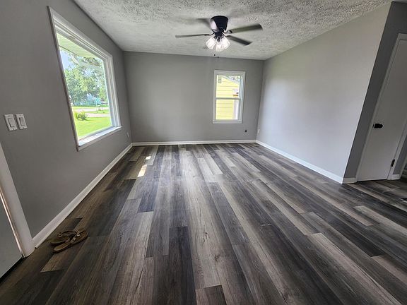 4th image of 705 D St