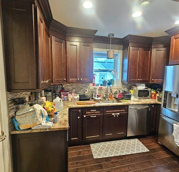 326 Mawbey St #2 — Photo 4