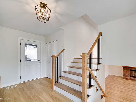 4th image of 2916 71st St