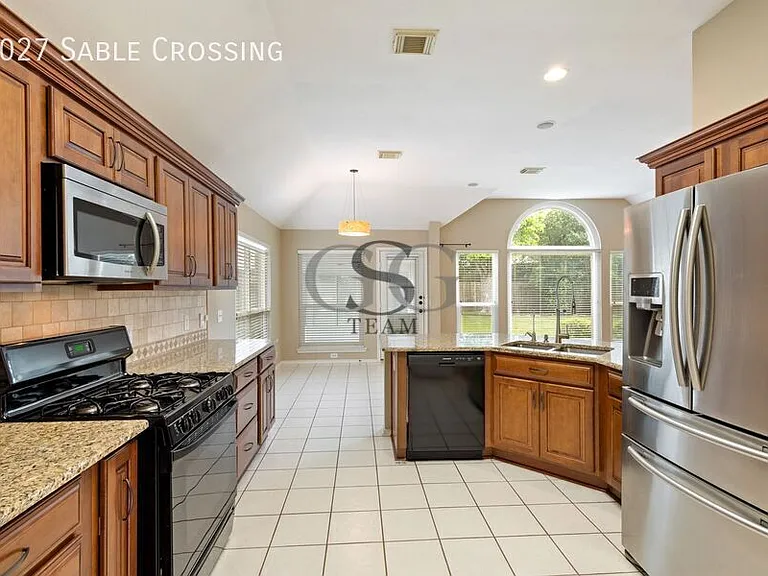 3027 Sable Xing — Photo 13