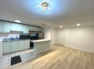 197 W Wyoming Ave FLOOR 1, Melrose, MA 02176