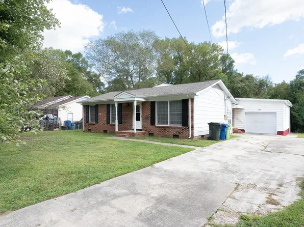 1424 Beverly Dr, Raleigh, NC 27610