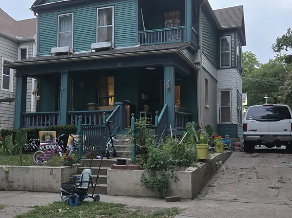 806 W 6th St, Sedalia, MO 65301