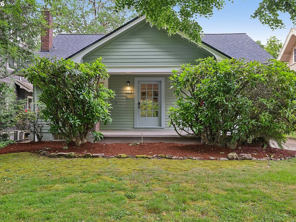 1st image of 2423 NE 11th Ave