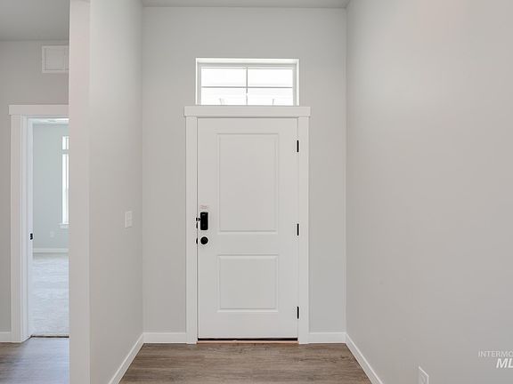 2nd image of 2058 S Chinkapin Pl