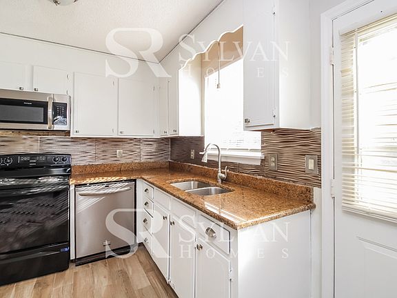 4th image of 239 S English St