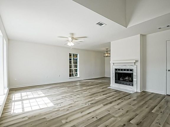 2nd image of 538 Cedarwood Dr #538