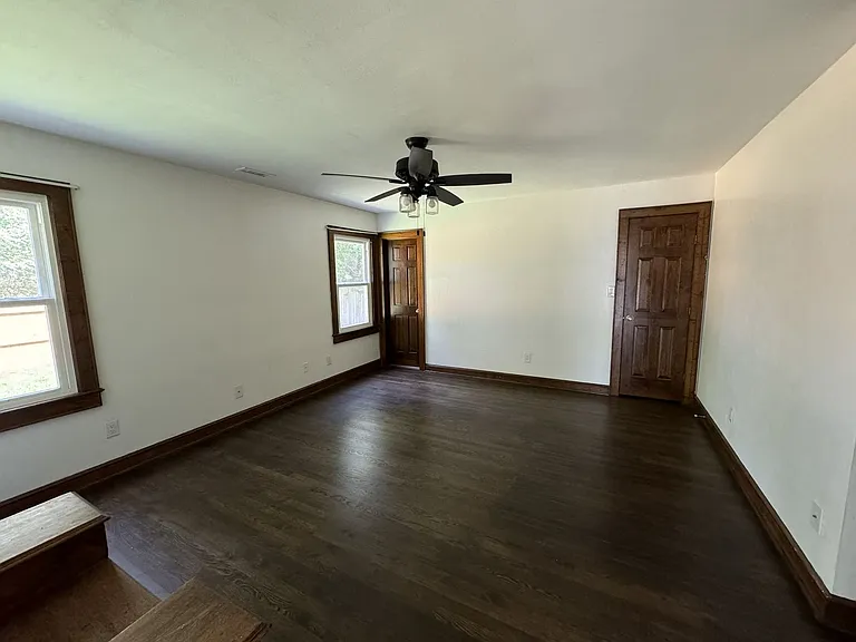 2112 Munden Point Rd — Photo 22