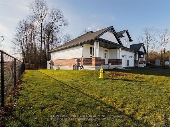 175 Glengariff Dr #7, Southwold, ON N5P 3T2