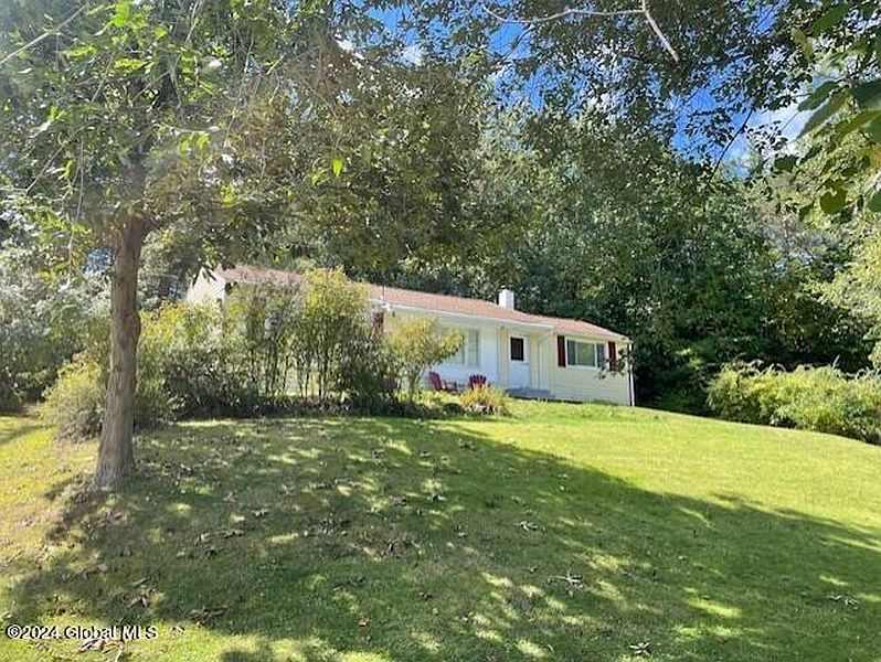 3rd image of 25 Boyce Road