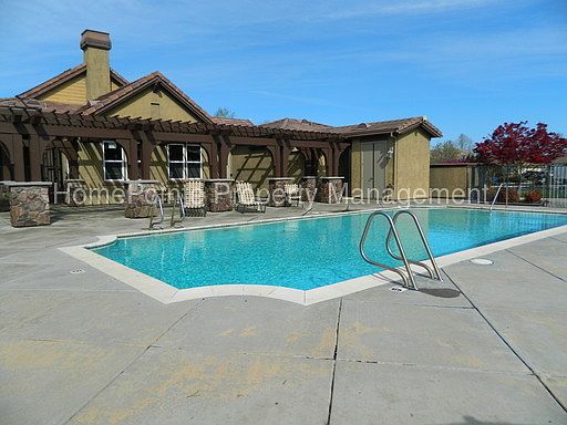 2nd image of 7527 Sun Willow Ln
