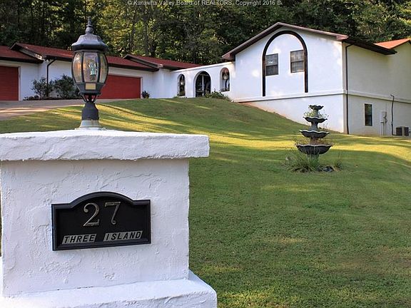 2nd image of 27 Three Island Dr