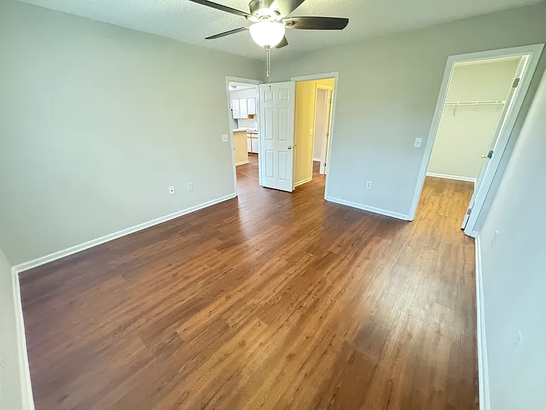 1200 Water Valley Ct NW — Photo 8