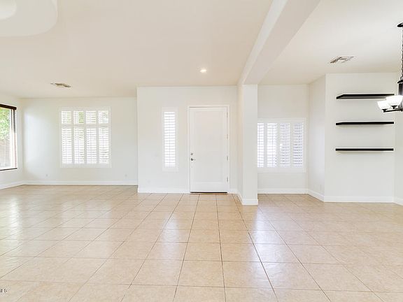 2nd image of 2471 W Marlin Dr