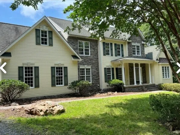 (undisclosed Address), Fredericksburg, VA 22406