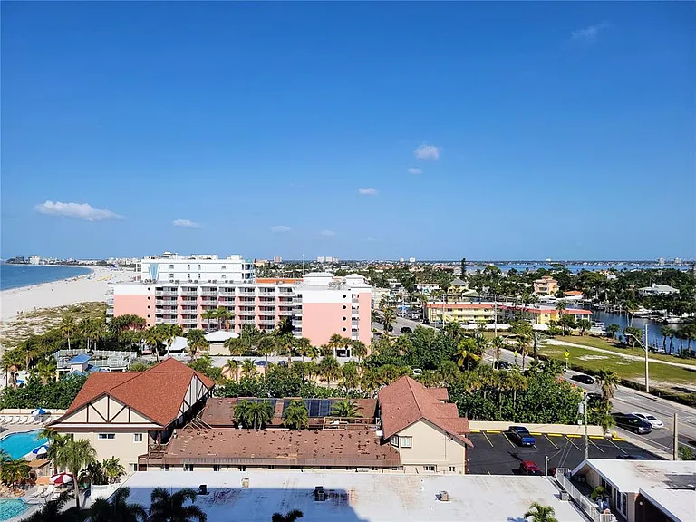 3820 Gulf Blvd #807 — Photo 40