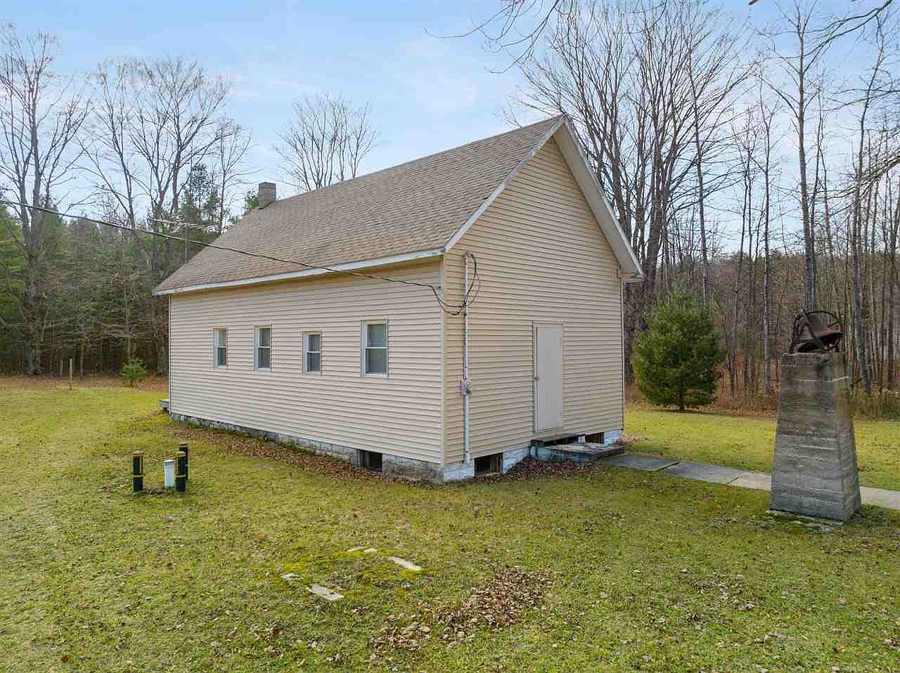 1442 E Sturgeon Bay Trl, Levering, MI 49755 MLS 470025 Zillow