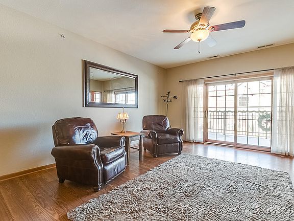 3rd image of 19655 Jamestown Pl Unit 202