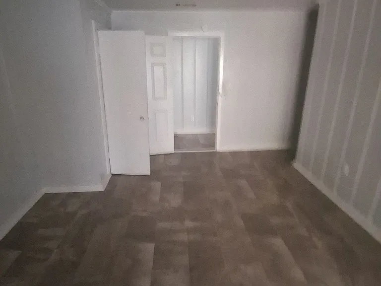4274 Lynda St — Photo 5