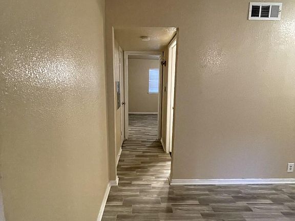 5th image of 6762 Calmont Ave #105