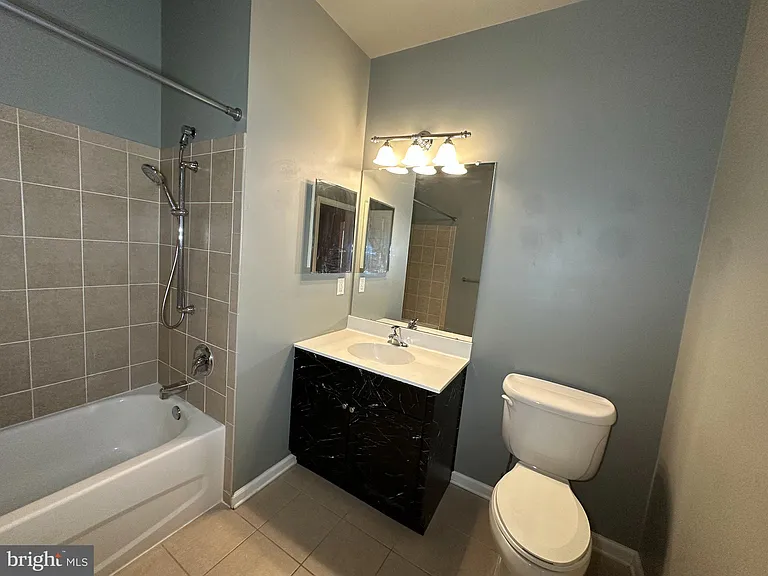 416 Masterson Ct — Photo 23