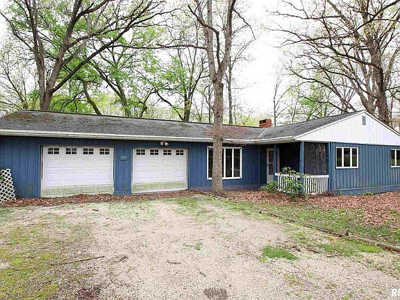 2nd image of 147 Wildwood Dr