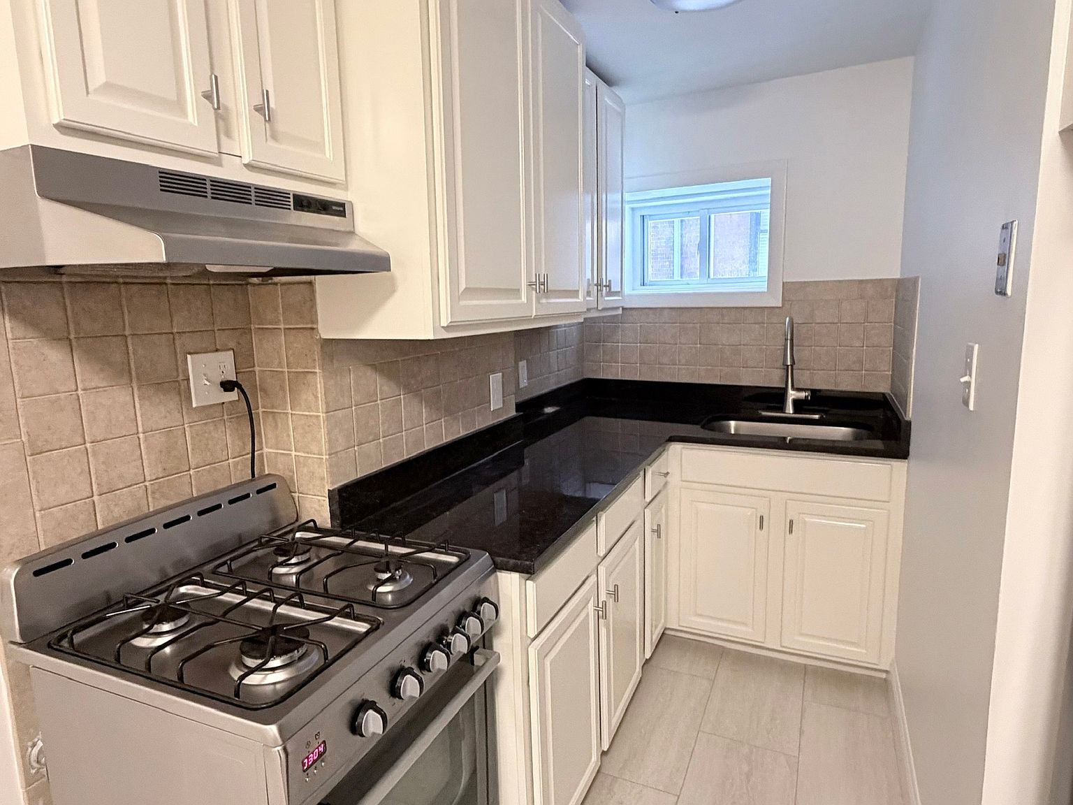 42 N Bennet St #1BC, Boston, MA 02113 | Zillow