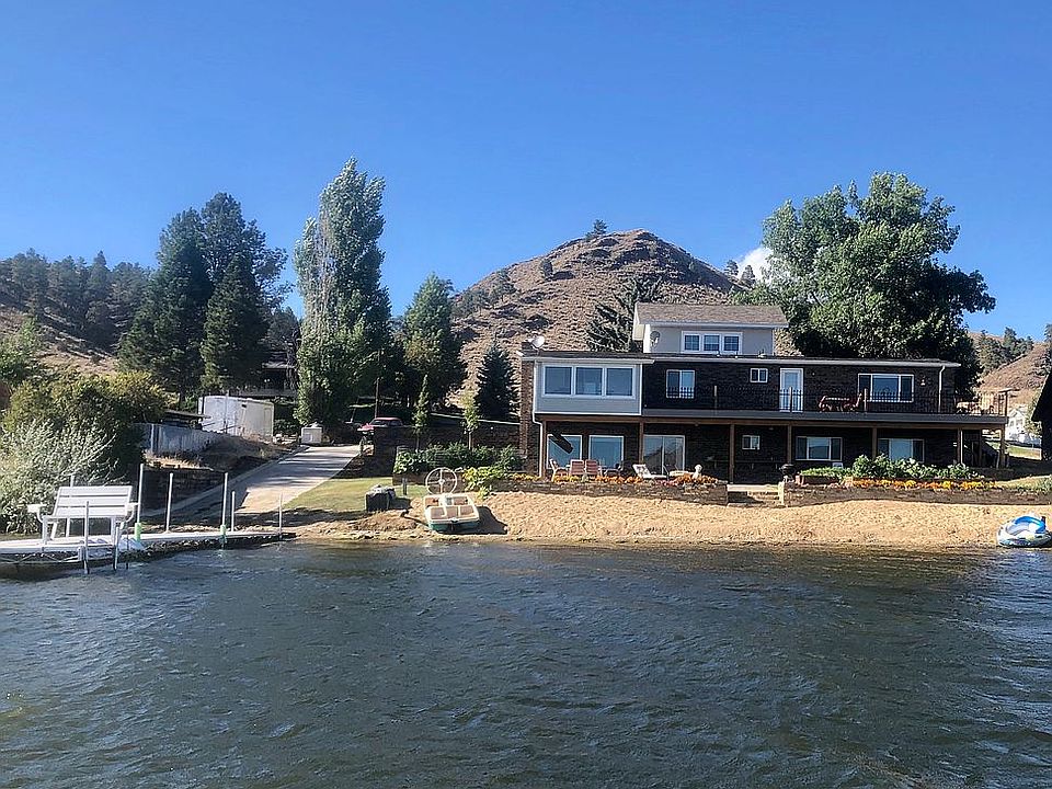 Private ramp, dock, beach